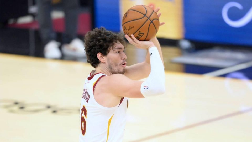 Cedi Osman’ın 17 sayısı mağlubiyeti önleyemedi