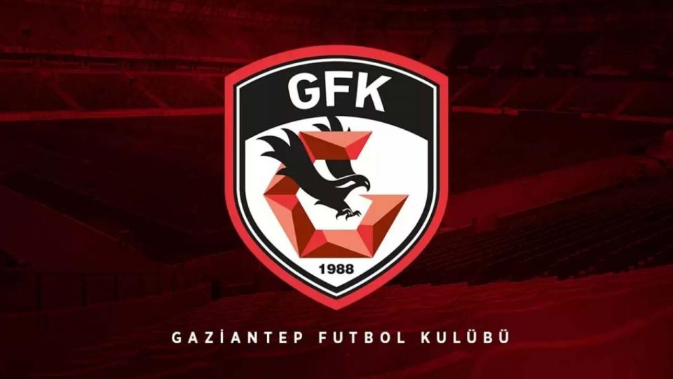 Gaziantep FK sportif direktör Adnan Erkan ile yollarını ayırdı